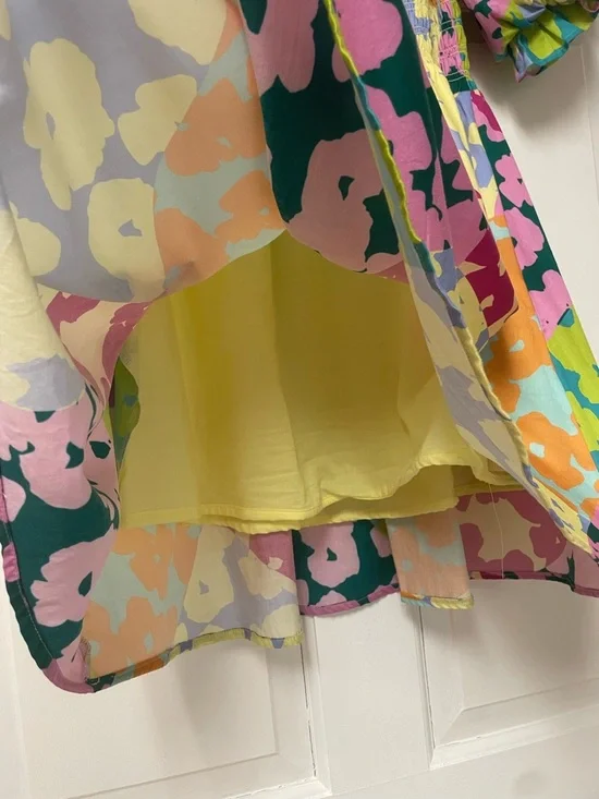 Crosby by Mollie Burch Multicolor Floral Smocked Puff Sleeve Dress Size M - Picture 7 of 12